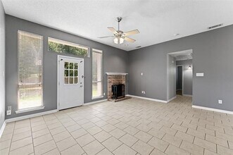 902 York St in Forney, TX - Building Photo - Building Photo