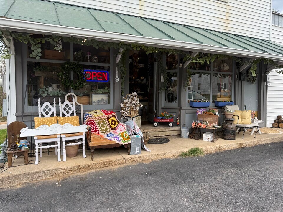 119 Front Ave in Salem, VA - Foto de edificio