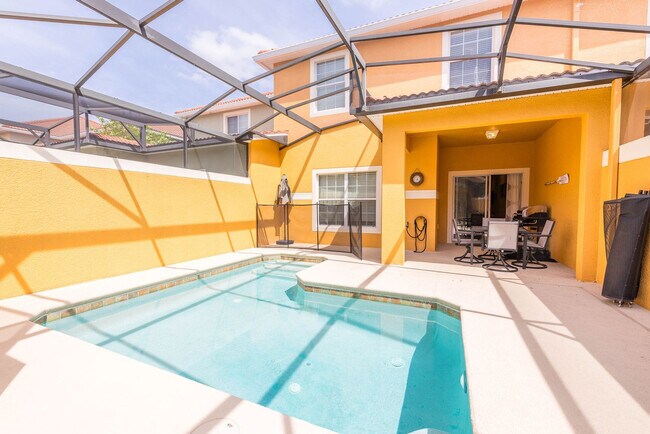 8962 Majesty Palm Rd-Unit -ID1248262P in Kissimmee, FL - Foto de edificio - Building Photo