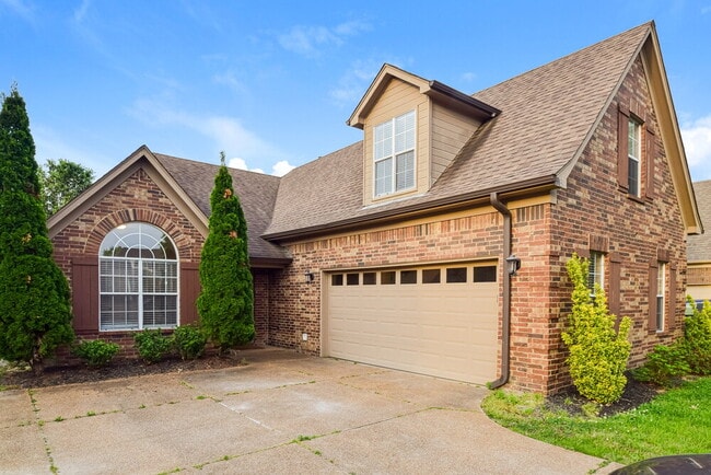 property at 2943 Dawkins Ct