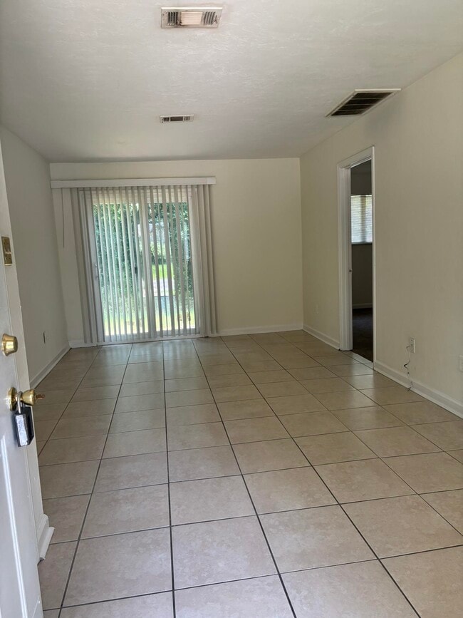 6169 Greenon Ln in Tallahassee, FL - Building Photo - Building Photo