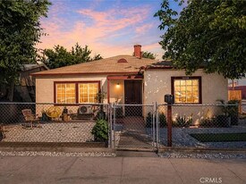 15548 Eighth St in Victorville, CA - Building Photo