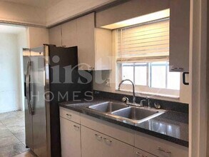 5700 26th Ave N in St. Petersburg, FL - Building Photo - Building Photo
