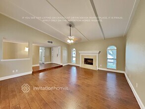 1217 Lombardy Dr in Plano, TX - Foto de edificio - Building Photo