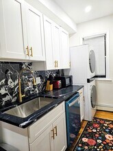 66 Mozart St, Unit 2 in Boston, MA - Building Photo - Building Photo