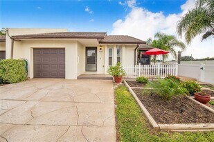 5107 Old Rd 37 in Lakeland, FL - Building Photo