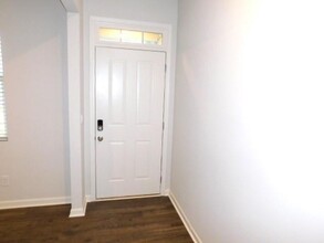 2 Oakwood Hts Rd in Dallas, GA - Foto de edificio - Building Photo