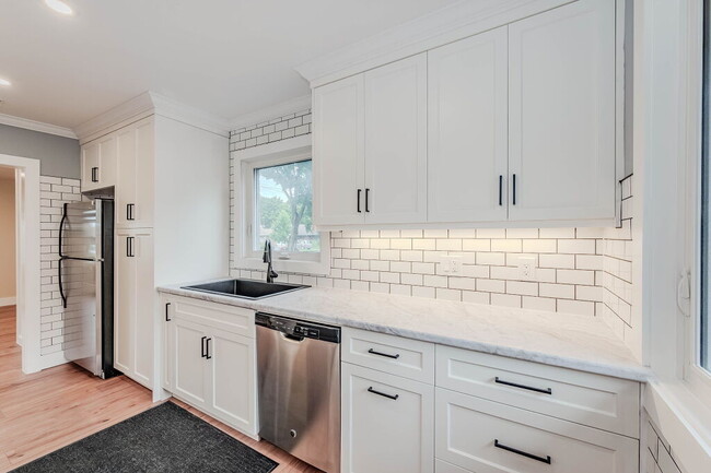 property at 5 Cadillac Dr
