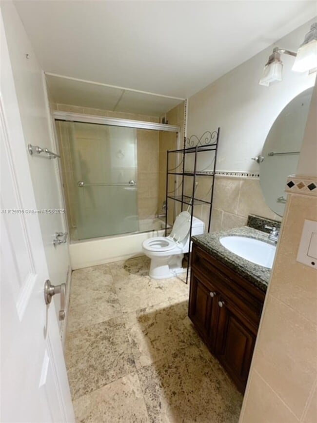 2008 Jackson St in Hollywood, FL - Building Photo - Building Photo