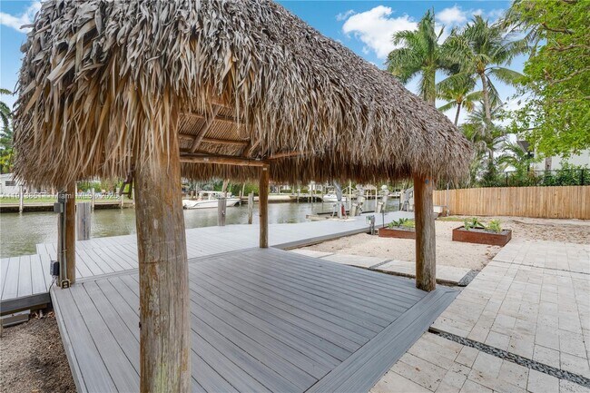 7601 NE 9th Ave in Miami, FL - Building Photo - Building Photo