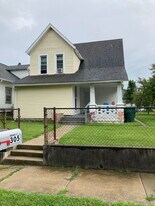 305 E 9th St in Muncie, IN - Building Photo