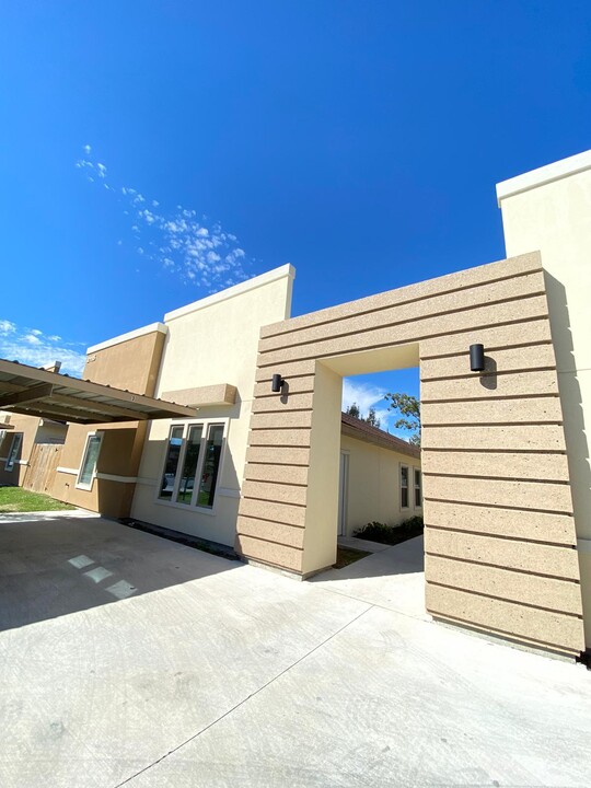 The Gardens at Russell in Edinburg, TX - Building Photo