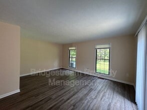 1133 Katie Cir in Beavercreek, OH - Building Photo - Building Photo