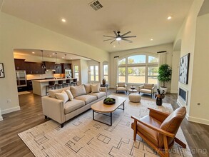 312 Brave Face St in Leander, TX - Building Photo - Building Photo
