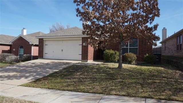 3909 Big Thicket Dr in Fort Worth, TX - Building Photo