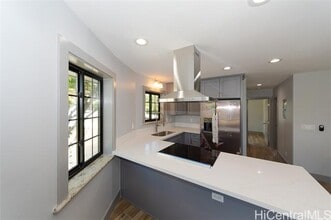 827 Alder St in Honolulu, HI - Building Photo - Building Photo