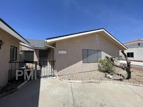 3371 Sharon Ln in Bullhead City, AZ - Building Photo - Building Photo