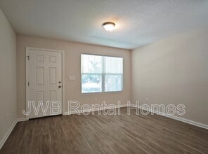 11141 Pine St in Jacksonville, FL - Building Photo - Building Photo
