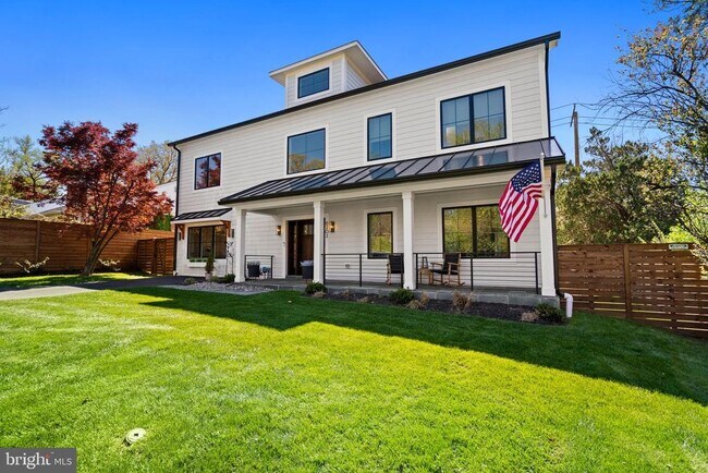 6202 Massachusetts Ave in Bethesda, MD - Building Photo - Building Photo