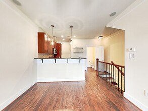 221 Semel Cir NW in Atlanta, GA - Building Photo - Building Photo