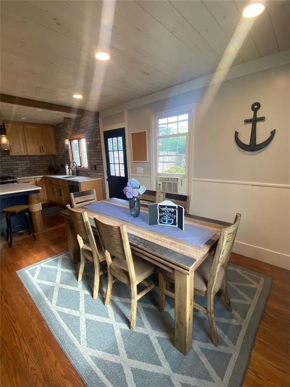 11 S Baptist St in Newport, RI - Building Photo - Building Photo