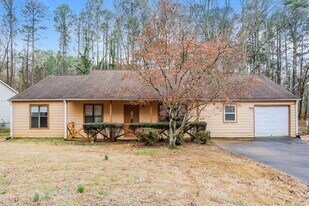 3519 Shelly Dr NW in Kennesaw, GA - Building Photo