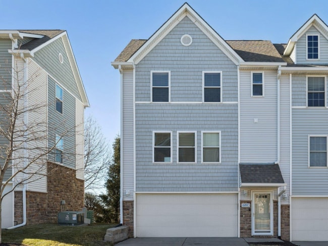 property at 6810 S 182nd Ct