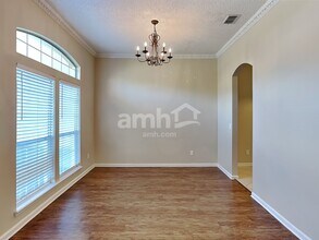 1184 Lake Parke Dr in Jacksonville, FL - Building Photo - Building Photo