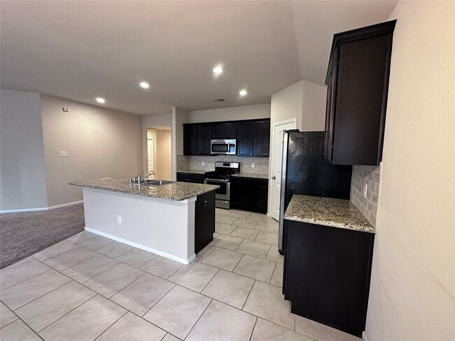 3042 Village Creek Dr in Katy, TX - Building Photo - Building Photo