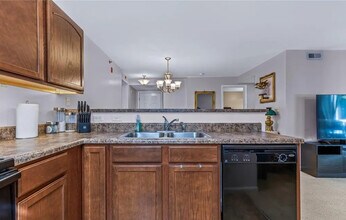 9740 Bexley Station Dr, Unit Bexley Station in Affton, MO - Foto de edificio - Building Photo