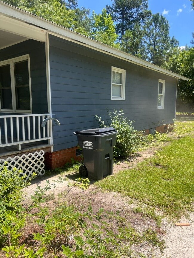 1413 Bobby L. Davis Blvd in Marion, SC - Building Photo - Building Photo