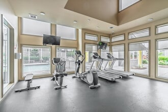 Madison Way in Lynnwood, WA - Foto de edificio - Building Photo