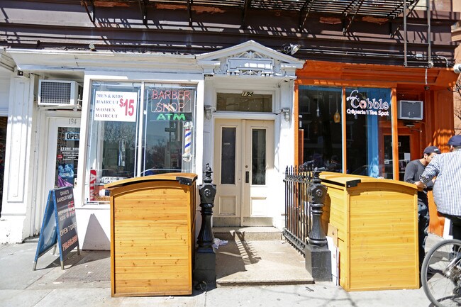 194-196 Court St in Brooklyn, NY - Building Photo - Building Photo