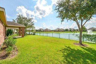 25523 Lockspur Dr in Richmond, TX - Building Photo - Building Photo