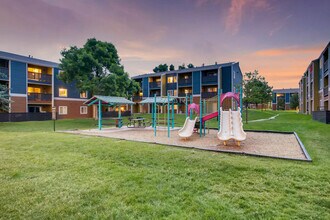 Park Place on 92nd Apartments in Westminster, CO - Building Photo - Building Photo