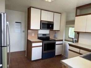 46-305-305 Hoauna St in Kaneohe, HI - Building Photo - Building Photo