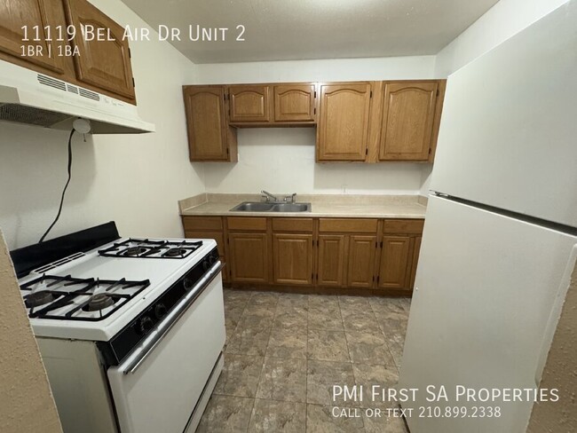 11119 Belair Dr in San Antonio, TX - Building Photo - Building Photo