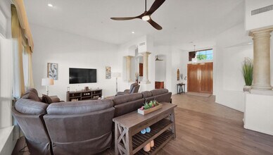 24808 N 118th Pl in Scottsdale, AZ - Building Photo - Building Photo