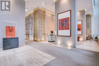 50 Charles St E in Toronto, ON - Building Photo - Building Photo