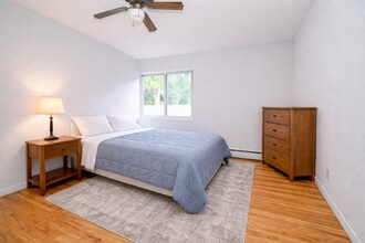 515 5th St SE in Minneapolis, MN - Building Photo - Building Photo