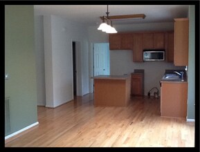 2 Forest Lake Dr in Asheville, NC - Foto de edificio - Building Photo