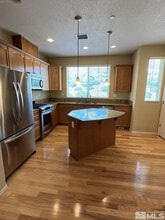 3072 Sterling Ridge Cir in Sparks, NV - Building Photo - Building Photo