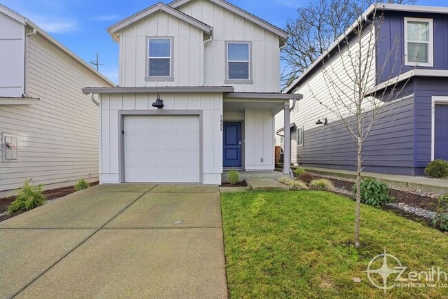 property at 7805 NE 100th Cir