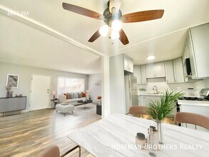 1256 Tamarind Ave, Unit 3A in Los Angeles, CA - Building Photo - Building Photo