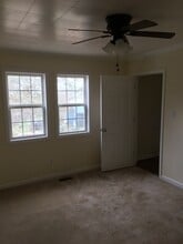604 Elm St in Hogansville, GA - Building Photo - Building Photo