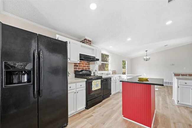 2645 Bryant St in Melissa, TX - Foto de edificio - Building Photo