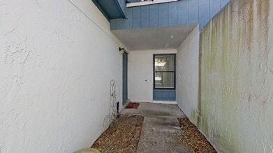 1246 Mayport Landing Cir in Atlantic Beach, FL - Building Photo - Building Photo