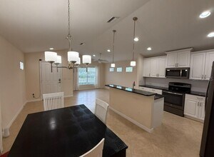 4015 Cottage Hill Ave in Parrish, FL - Building Photo - Building Photo