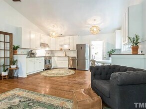 1024 Mills St in Raleigh, NC - Building Photo - Building Photo