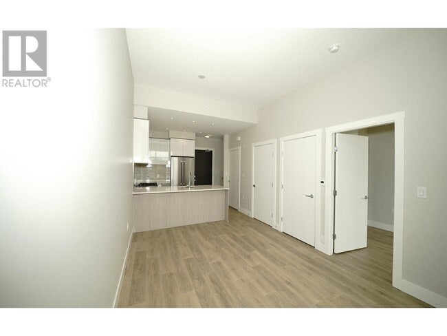 property at 3588-3588 Sawmill Cres